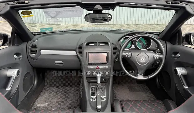 Mercedes-Benz SLK-Class 2004 Black - 1