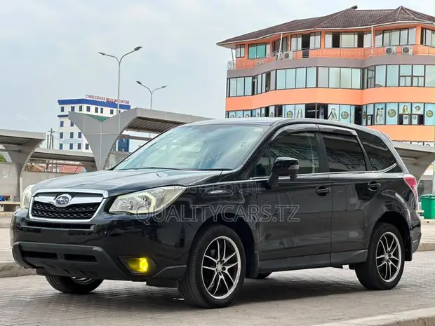 Subaru Forester 2014 Black - 1