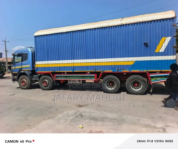 Scania L-Series Truck - Excellent Condition - 1