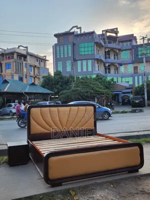 Wood-Mode King Size Bed Frame - Natural Wood