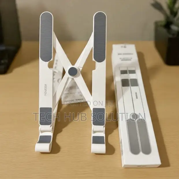 Ugreen LP977 Adjustable Laptop Stand - 1