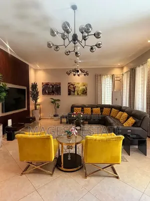 Furnished 4-Bedroom Villa in Oyster Bay for Rent