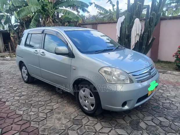 Toyota Raum 2005 Blue - 1