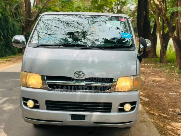 2006 Toyota HiAce Super GL Van - 1