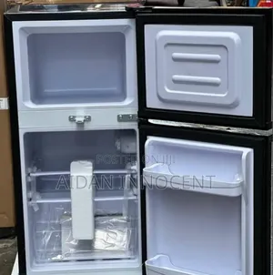 Mr. UK M8ni Fridge - 42L