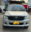 Toyota Hilux Vigo 2011 Silver - 1