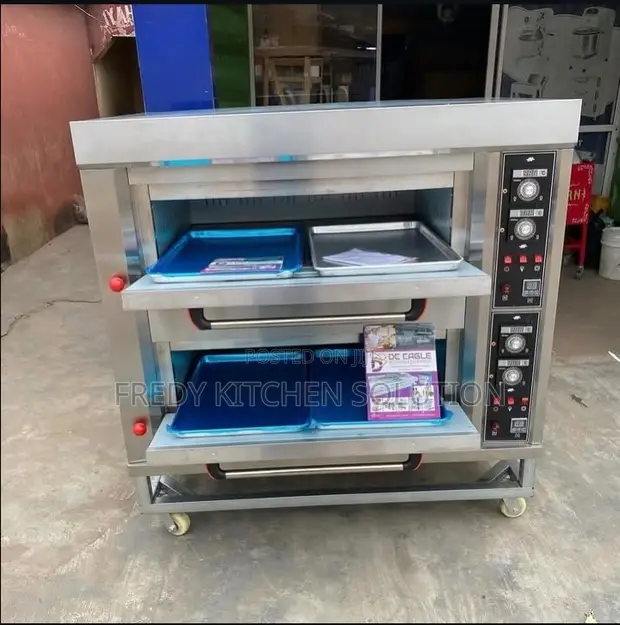 Commercial Baking Oven - 2 Deck, 4 Trays - 1