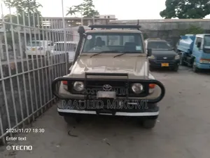 Toyota Land Cruiser 2001 Single Cabin