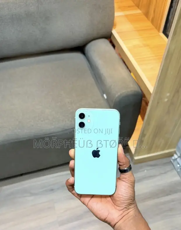 New Apple iPhone 11 128GB White - 1