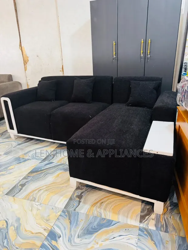 Luxury L-Shape Sofa - Black - 1
