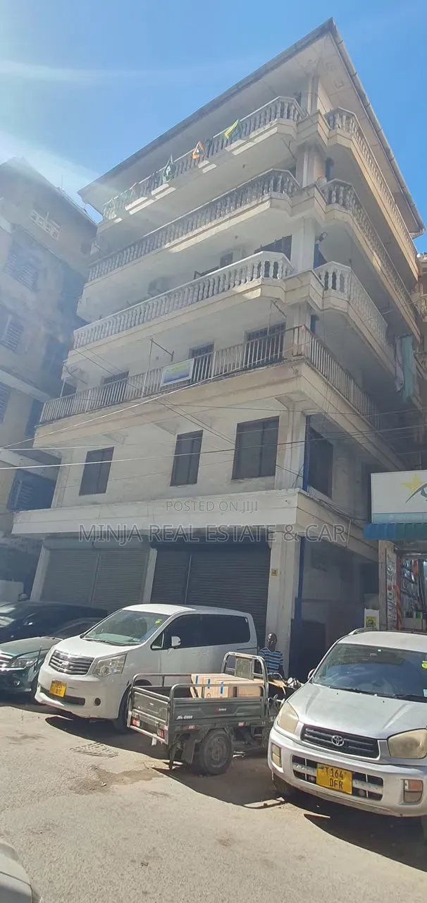 15-Bedroom House for Sale in Kariakoo - 1