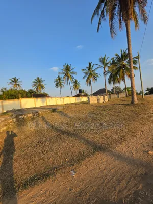 Plot for Sale in Madale Mivumoni