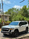 Toyota Land Cruiser 2024 White - 5