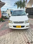 Toyota Noah SR40 2002 - 1