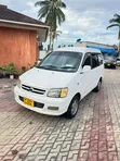 Toyota Noah SR40 2002 - 3