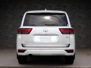 2024 Toyota Land Cruiser LC300 ZX Diesel Turbo