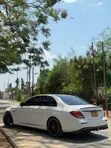 Mercedes-Benz E200 2017 Nyeupe - 2