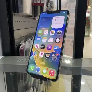 Apple iPhone 11 Pro Max 64GB White (Used)