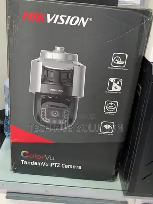 Kamera ya Hikvision ColorVu TandemVu PTZ