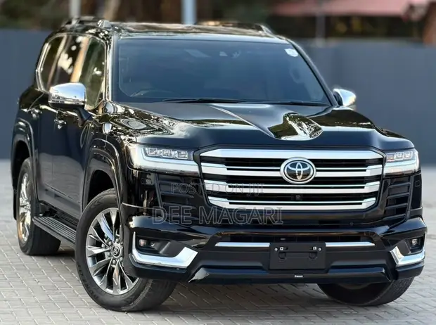 Toyota Land Cruiser LC300 ZX 2023 - 1