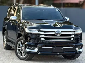 Toyota Land Cruiser LC300 ZX 2023