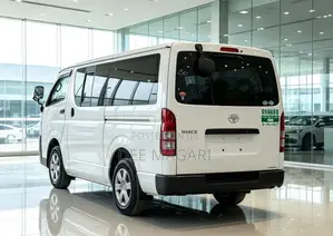 Toyota Hiace Quantum 2012 White