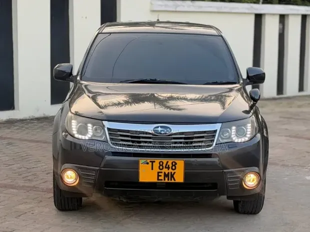 Subaru Forester 2009 Black - 1
