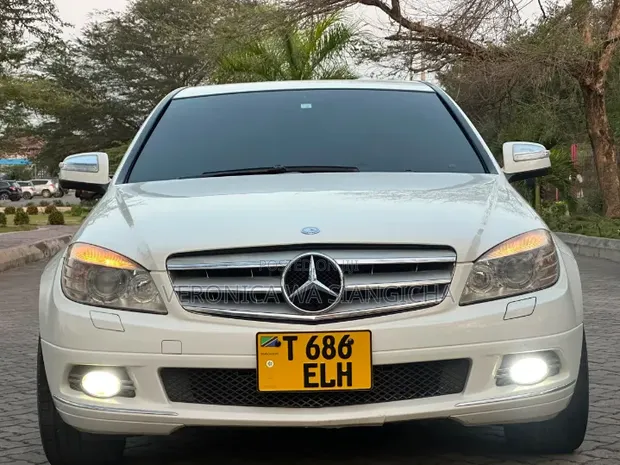 Mercedes-Benz C-Class 2007 - 1