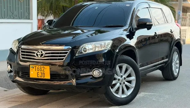 Toyota Vanguard 2010 Black - 1