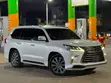 Lexus LX 570 2017 White - 1