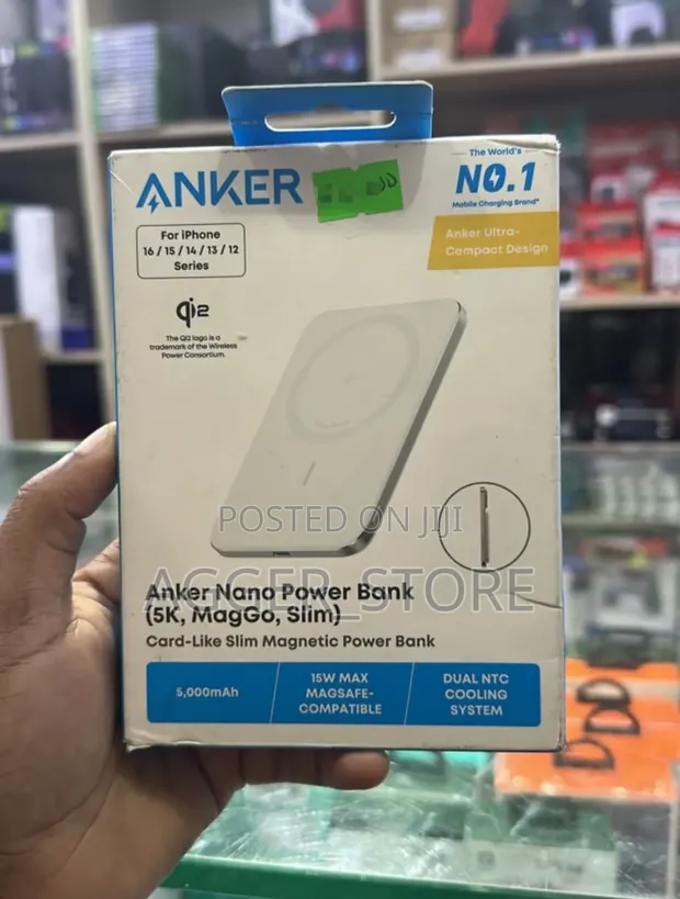 Anker Nano Power Bank (5K, MagGo, Slim) - 1