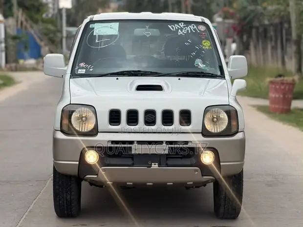 Suzuki Jimny 2001 Silver - 1