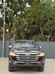 Toyota Land Cruiser VXR 2024 Gray - 2