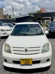 Toyota IST 2005 White - 2