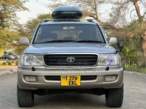 Toyota Land Cruiser VX Limited 1999 Silver