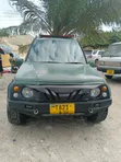 1998 Suzuki Escudo Green - 1