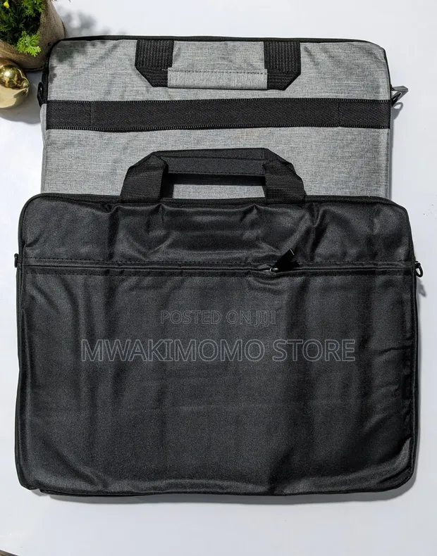 Laptop Sleeve / Slim Laptop Bag - 1