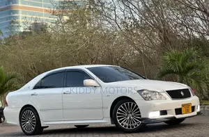 Toyota Crown Athlete 2007 Pearl
