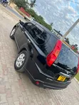 Nissan X-Trail 2010 Black - 4