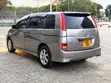 Toyota Isis 2009 Silver - 2