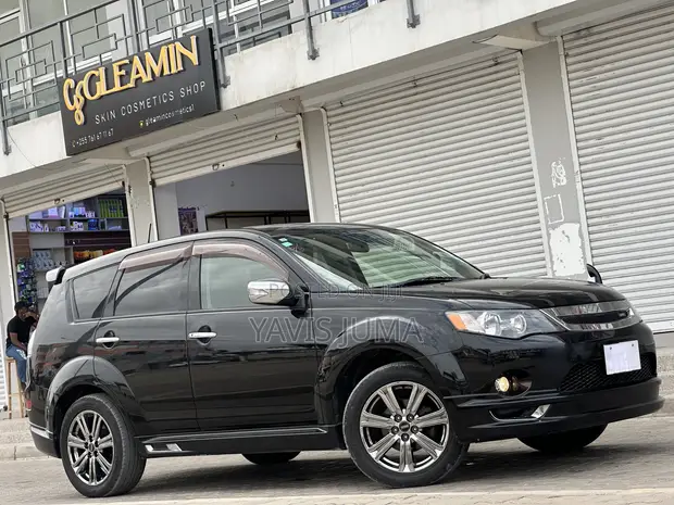 Mitsubishi Outlander 2009 Black - 1