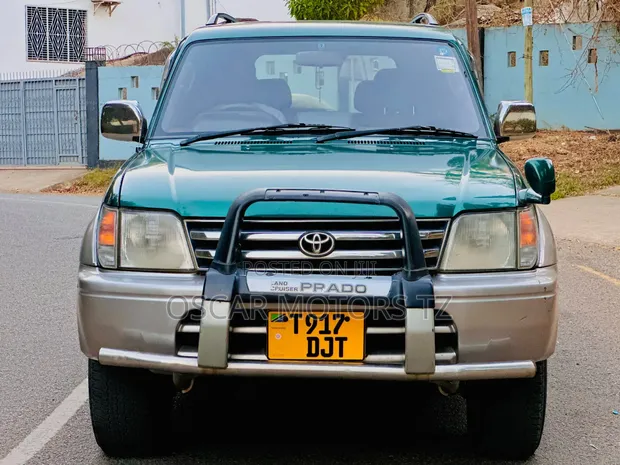 Toyota Land Cruiser Prado TX 2002 Green - 1