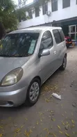 Toyota Fun Cargo 2006 Silver - 4