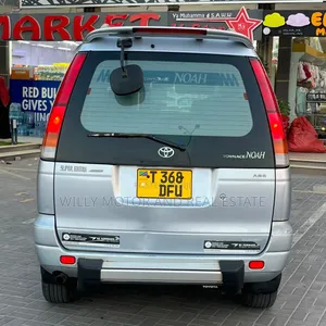 Toyota Noah SR50 1997