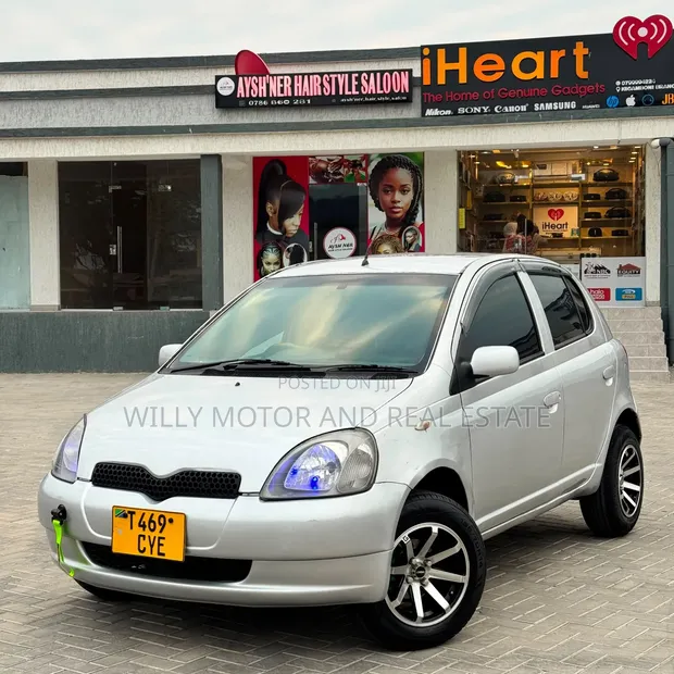 Toyota Vitz 1999 Kijivu - 1