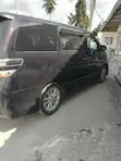 Toyota Alphard 2010 Black - 4