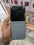 Motorola Razr 50 256GB - 2
