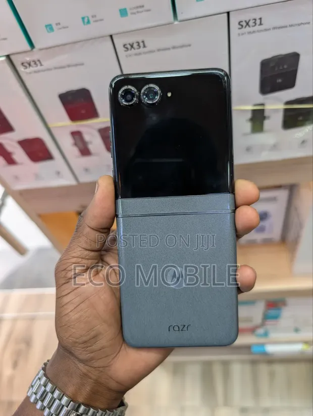 Motorola Razr 60 256GB I tumika - 1