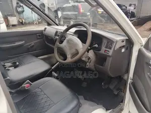 Toyota Townace Mini Truck - Imetumika