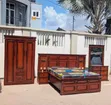 Set ya Samani za Chumbani: Kitanda, Kabati, Dressing Table - 1
